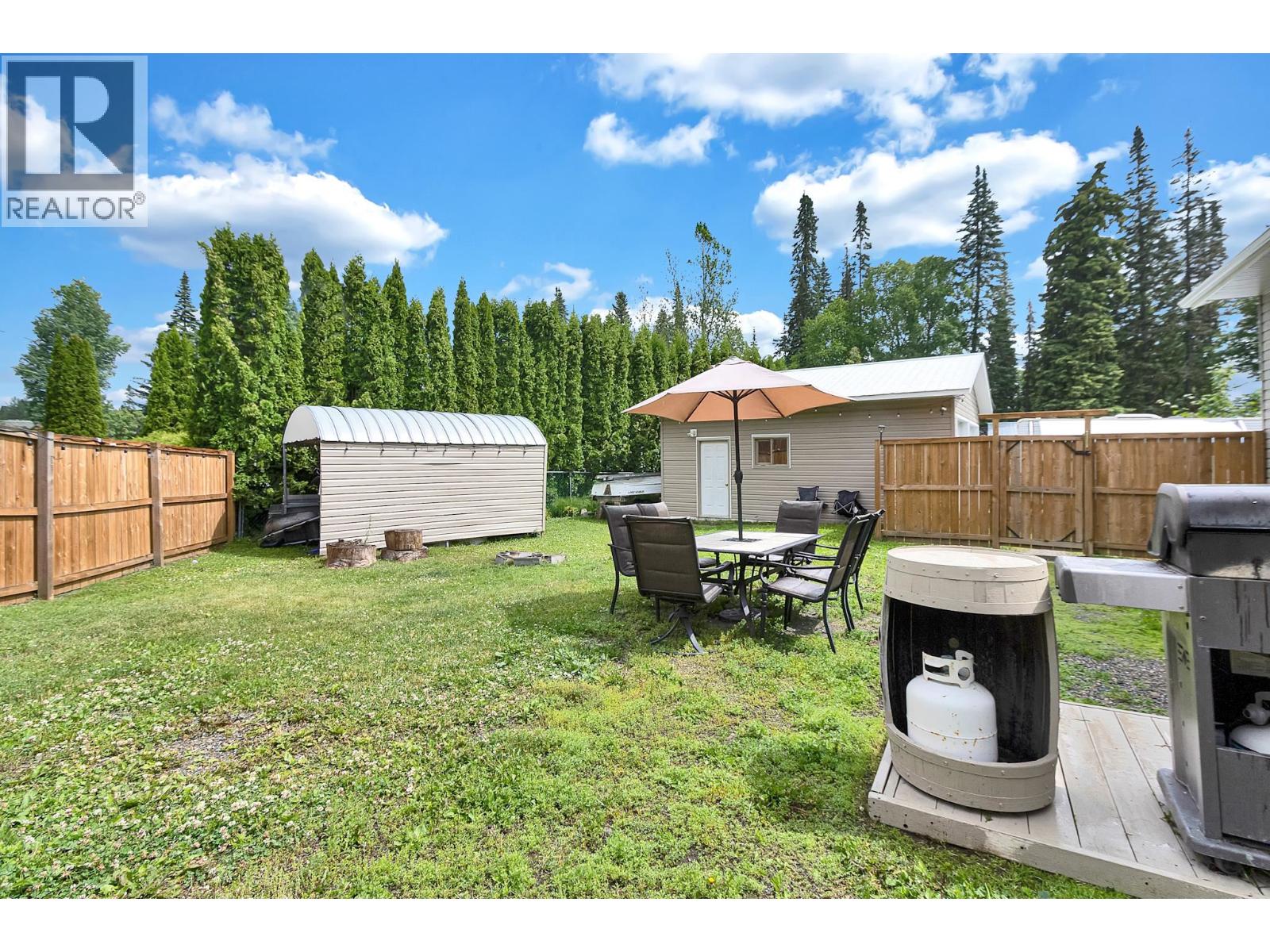 Photo 8 of 3940 Balsum Road, Prince George BC