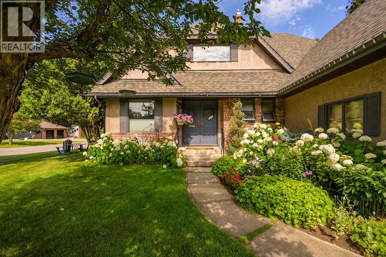 Photo 2 of 5620 Mcgrath Place, Prince George BC