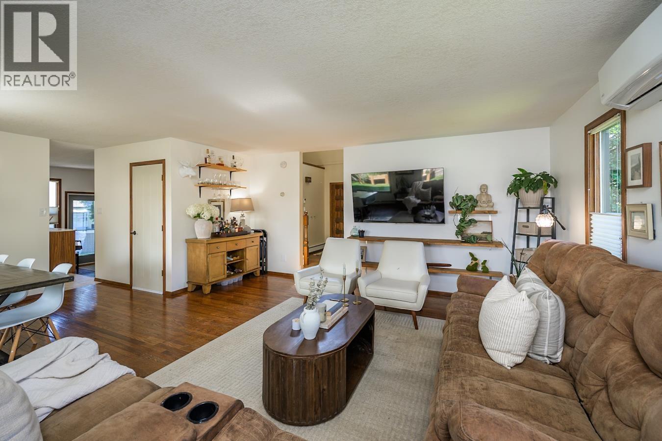 Photo 5 of 5620 Mcgrath Place, Prince George BC