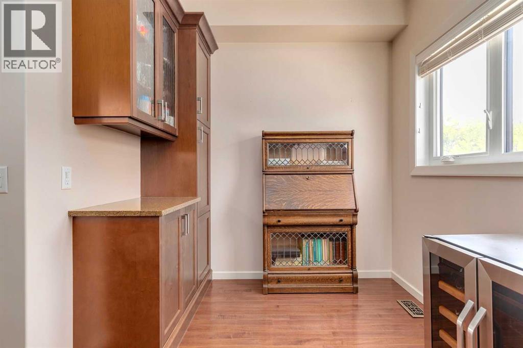 Photo 24 of 407 Valley Ridge Manor Nw, Calgary AB
