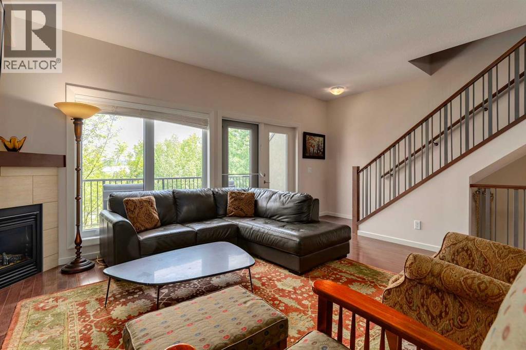 Photo 30 of 407 Valley Ridge Manor Nw, Calgary AB