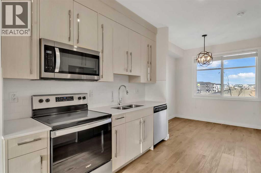 Photo 5 of 6323 128 Avenue Ne, Calgary AB