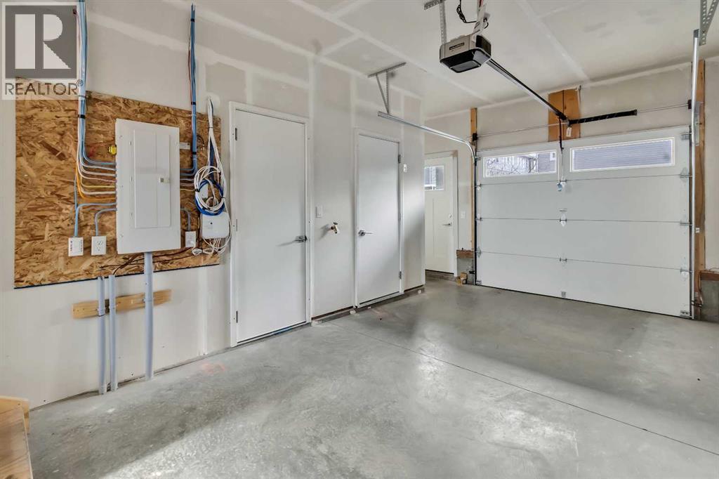 Photo 30 of 6323 128 Avenue Ne, Calgary AB