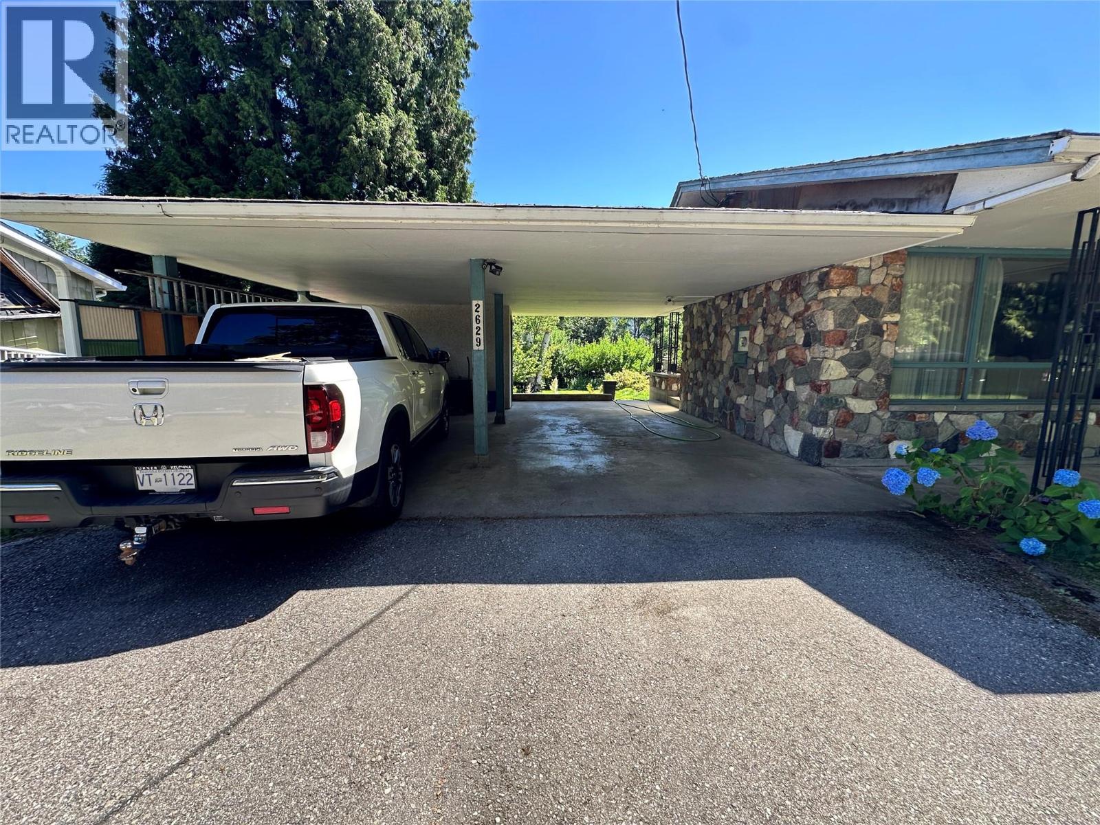 2629 9TH Avenue, Castlegar