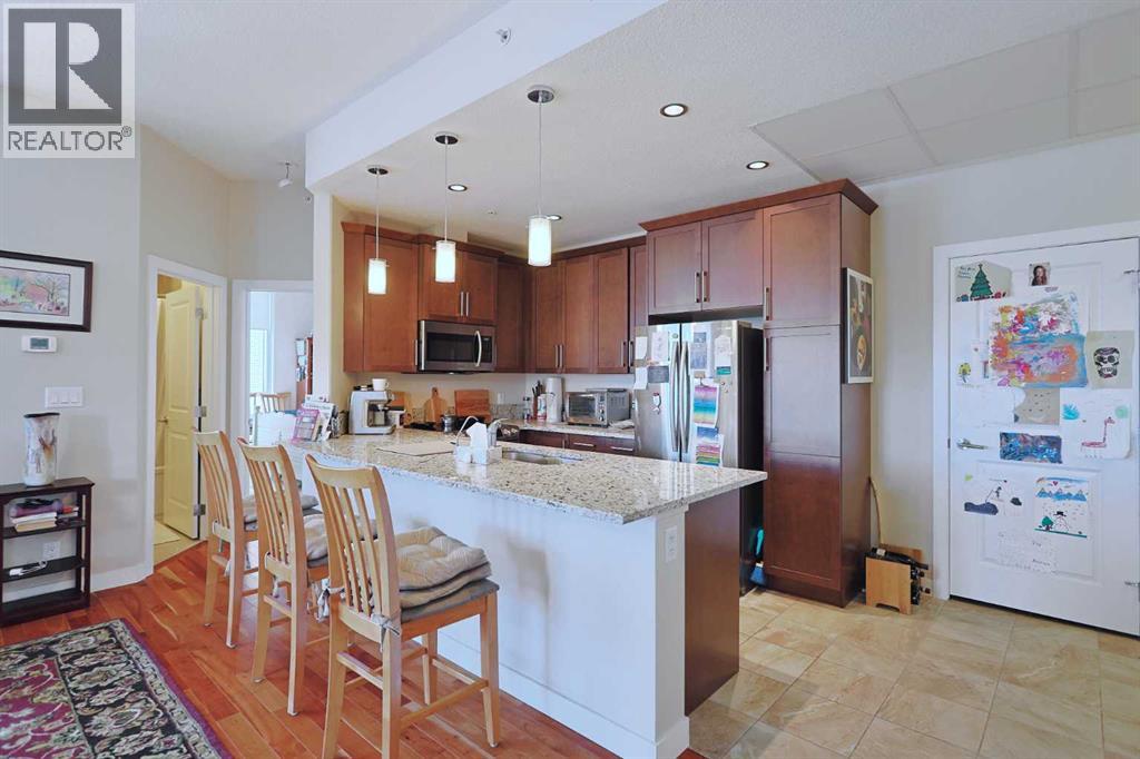 Photo 16 of 710 24 Varsity Estates Circle Nw, Calgary AB