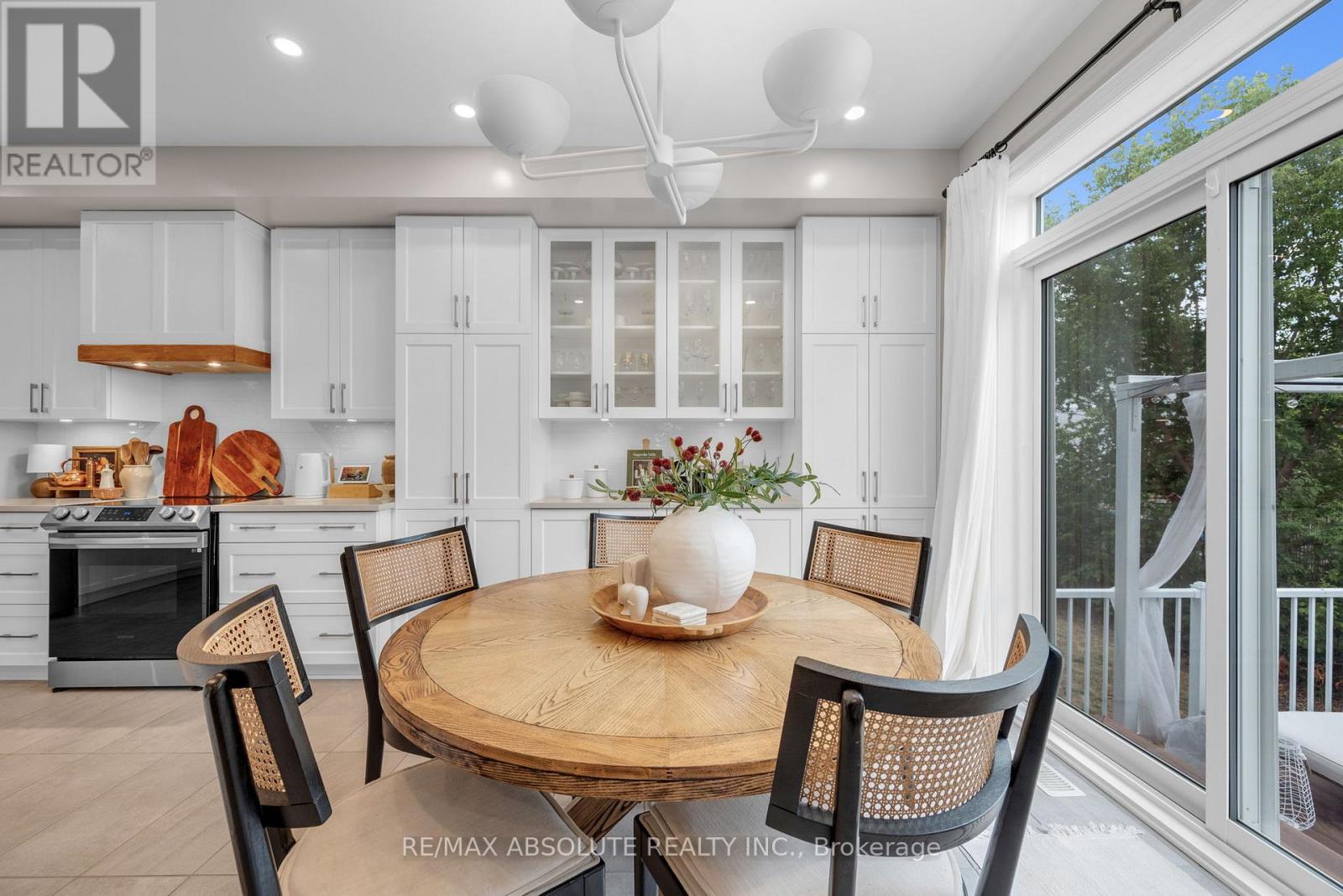 Photo 22 of 177 Hickstead Way S, Ottawa ON