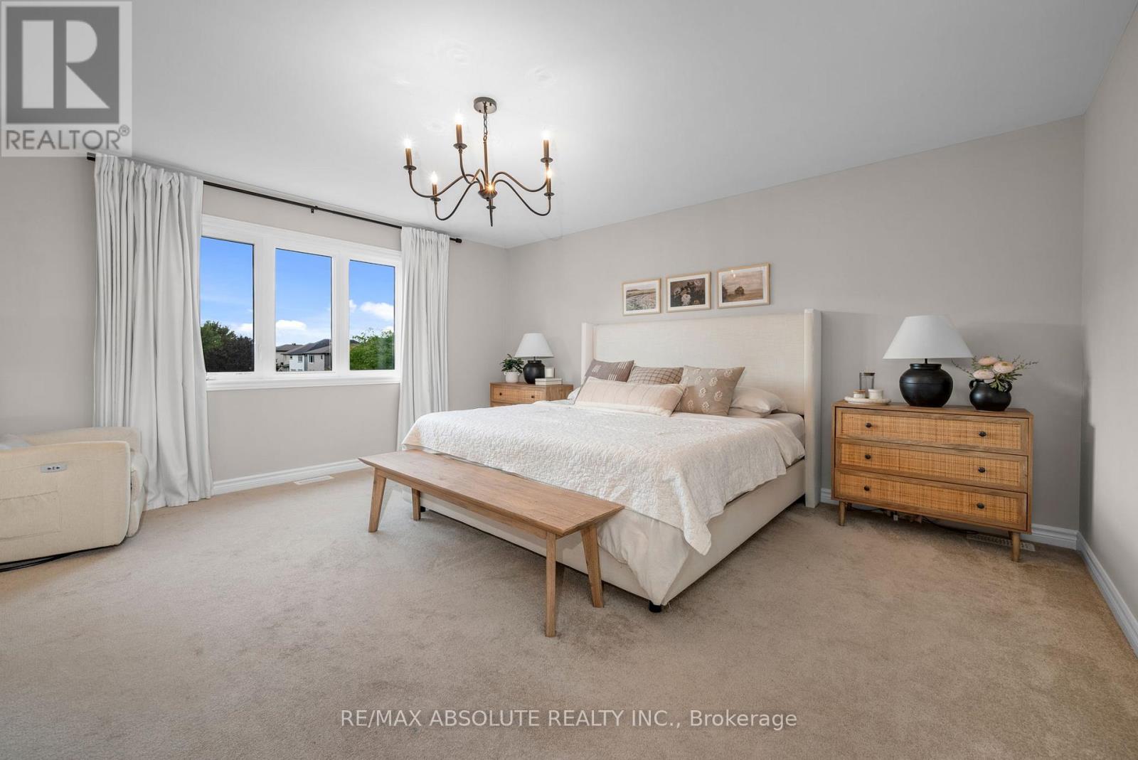 Photo 29 of 177 Hickstead Way S, Ottawa ON