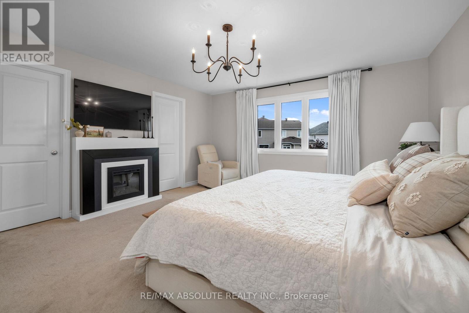 Photo 30 of 177 Hickstead Way S, Ottawa ON