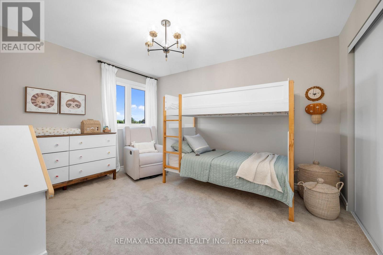 Photo 38 of 177 Hickstead Way S, Ottawa ON