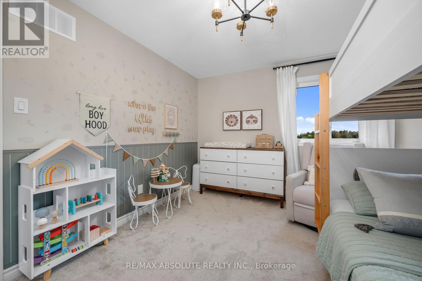 Photo 39 of 177 Hickstead Way S, Ottawa ON