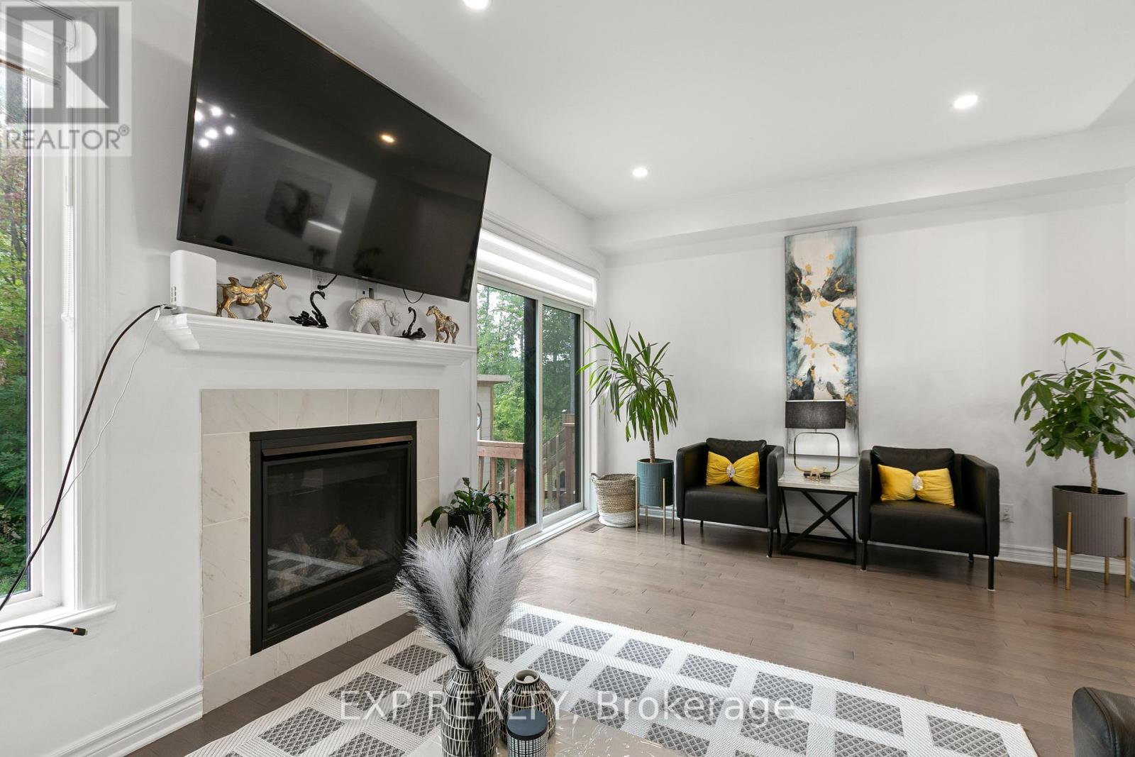 Photo 9 of 1010 Eider Street, Ottawa ON