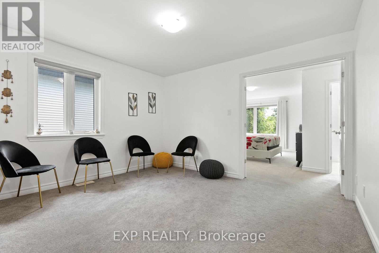 Photo 13 of 1010 Eider Street, Ottawa ON