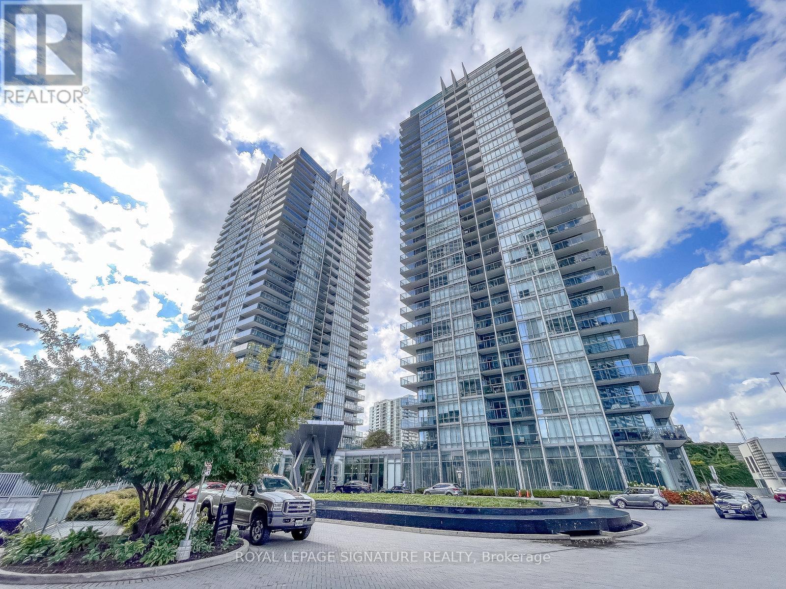 Photo 2 of 2005 90 Park Lawn Road, Toronto ON
