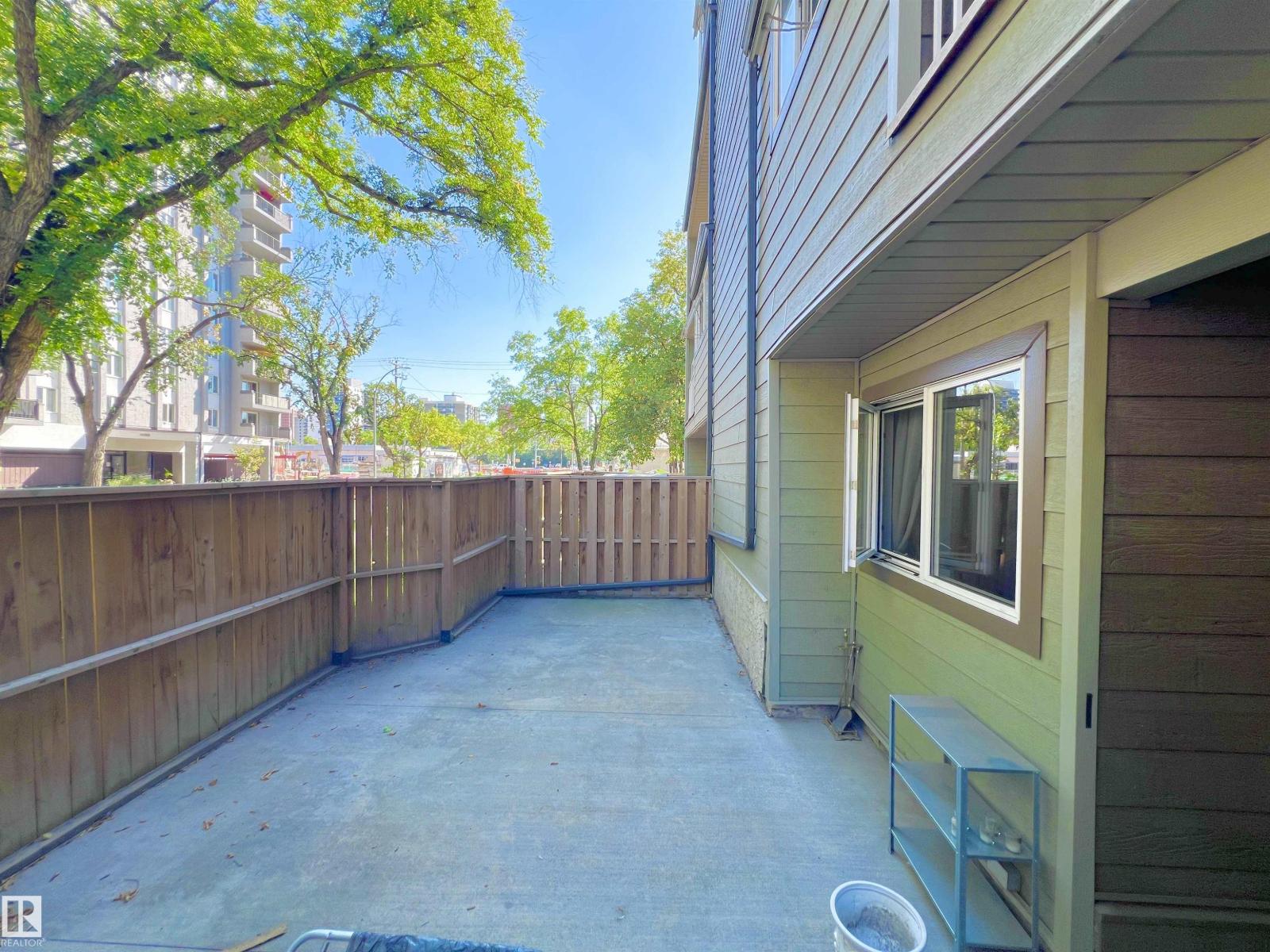 Photo 15 of G 1 10138 116 St Nw, Edmonton AB