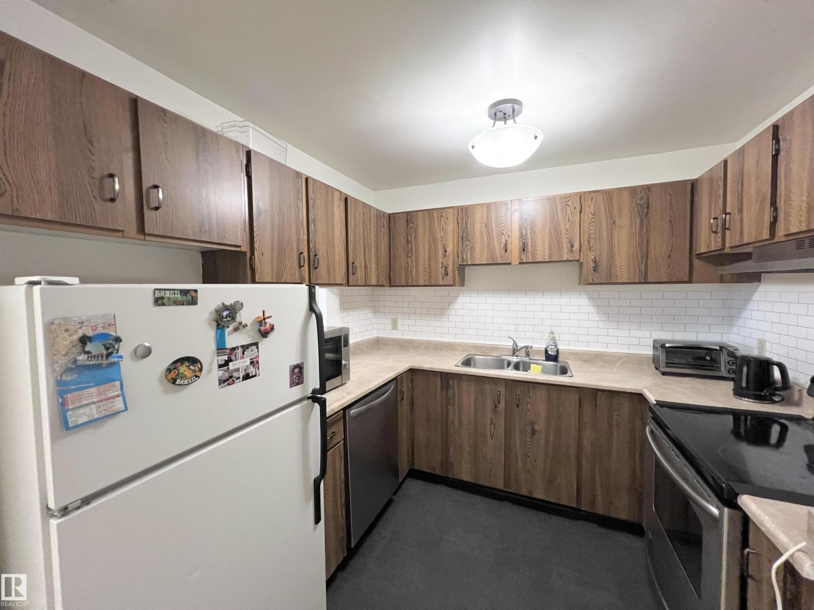 Photo 1 of G 1 10138 116 St Nw, Edmonton AB