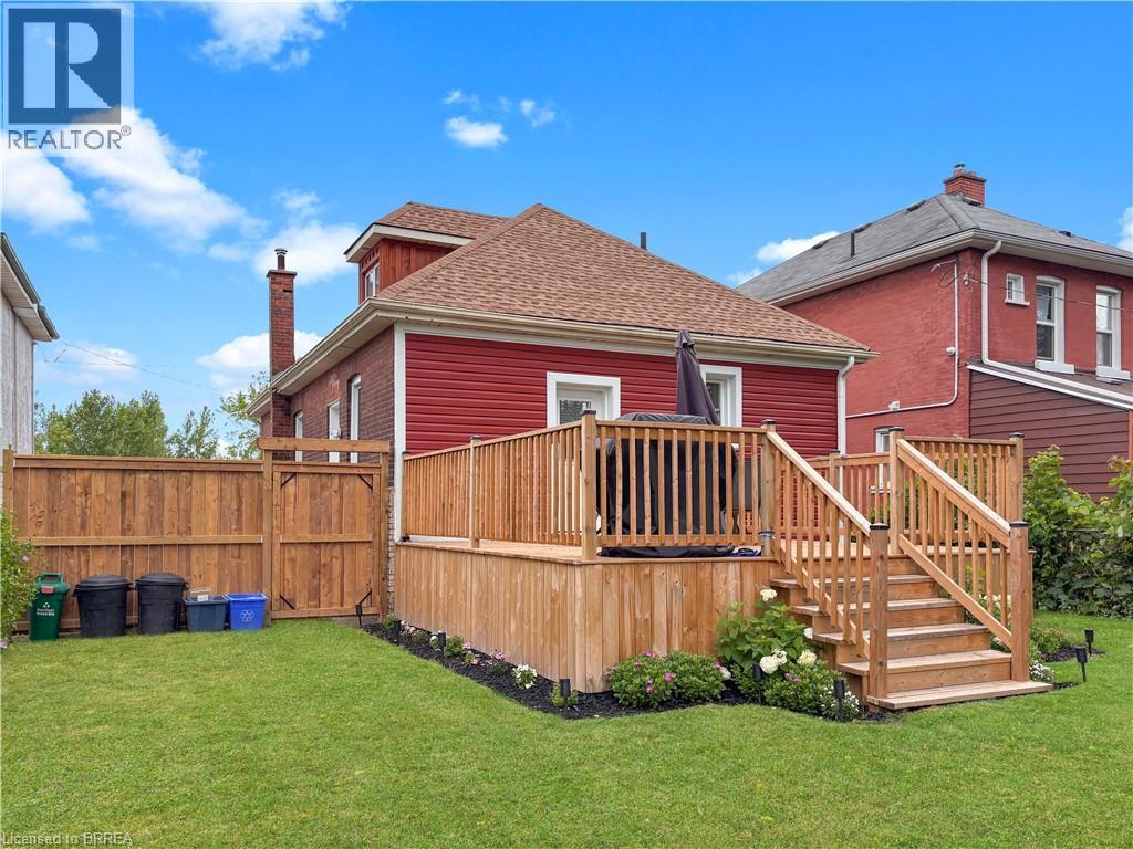 Photo 20 of 57 Mohawk Street, Brantford ON