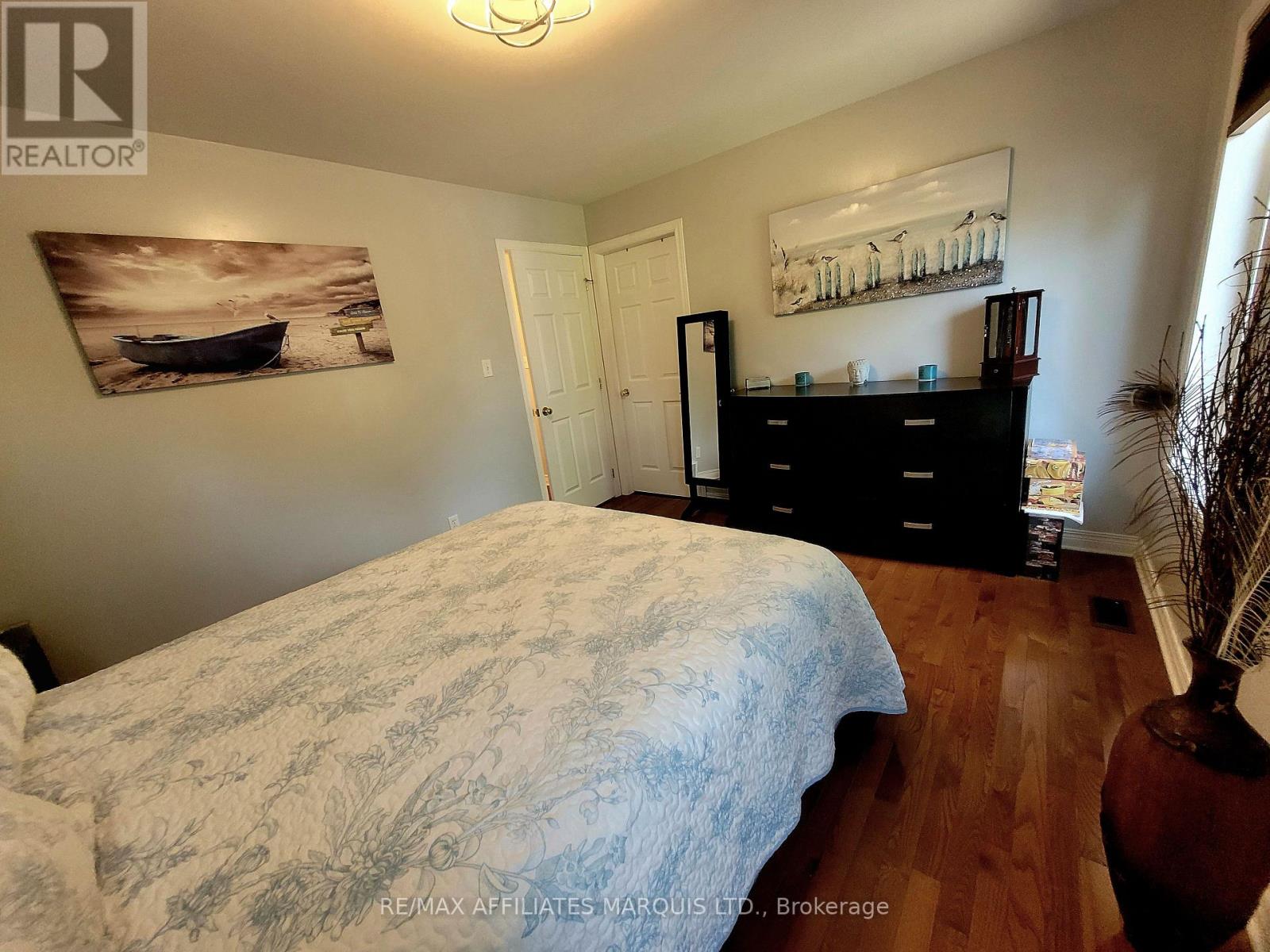 Photo 16 of 1286 Daprat Avenue, Cornwall ON