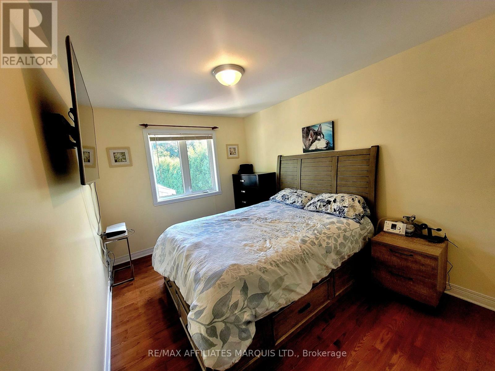 Photo 5 of 1286 Daprat Avenue, Cornwall ON