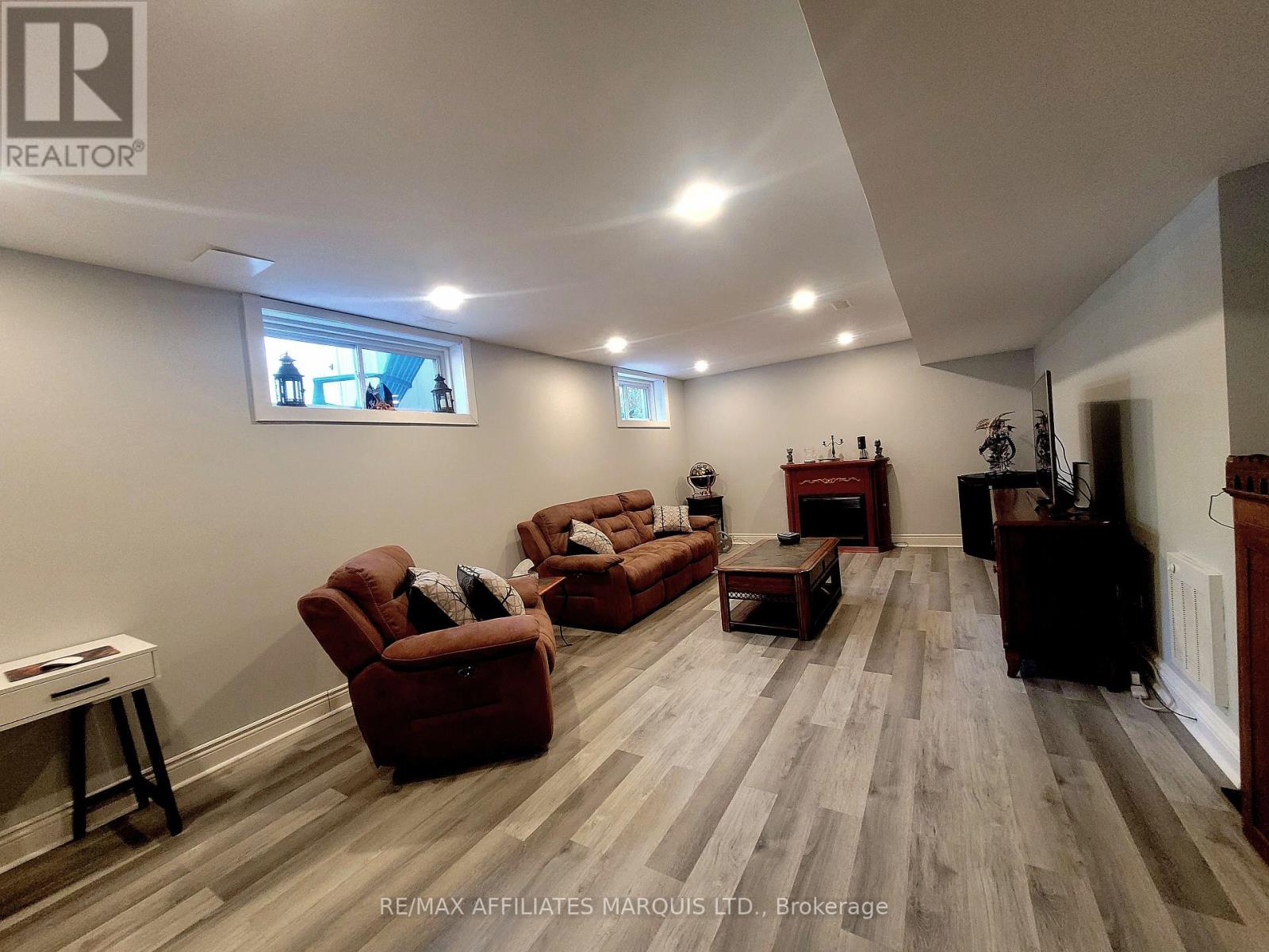 Photo 26 of 1286 Daprat Avenue, Cornwall ON