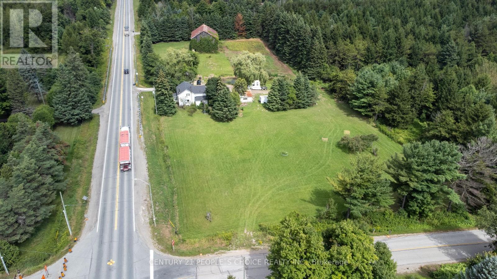 Photo 13 of 4037 Charleston Side Road, Caledon ON