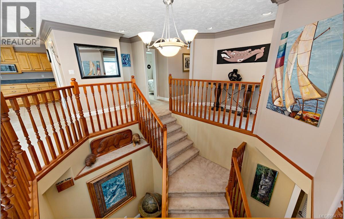 Photo 11 of 321 Wireless Rd, Comox BC