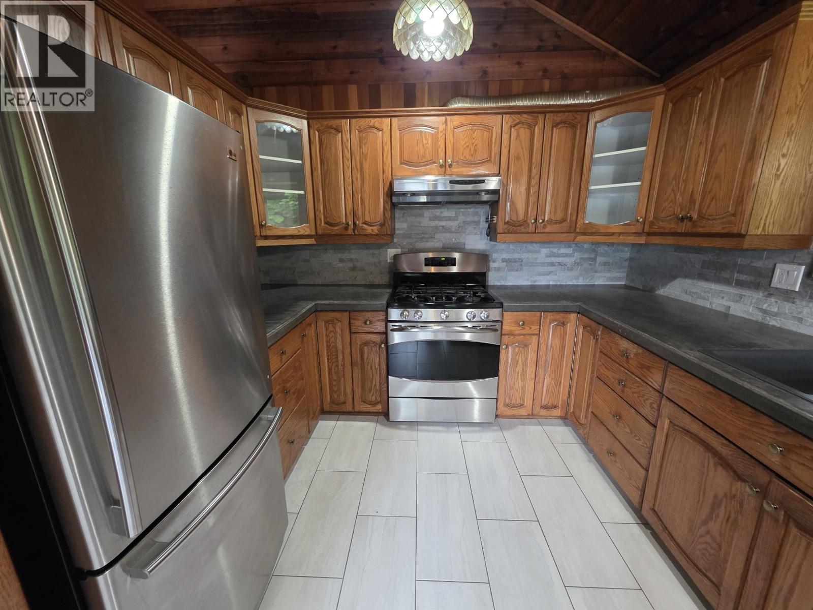 5289 DARCI AVENUE, Terrace