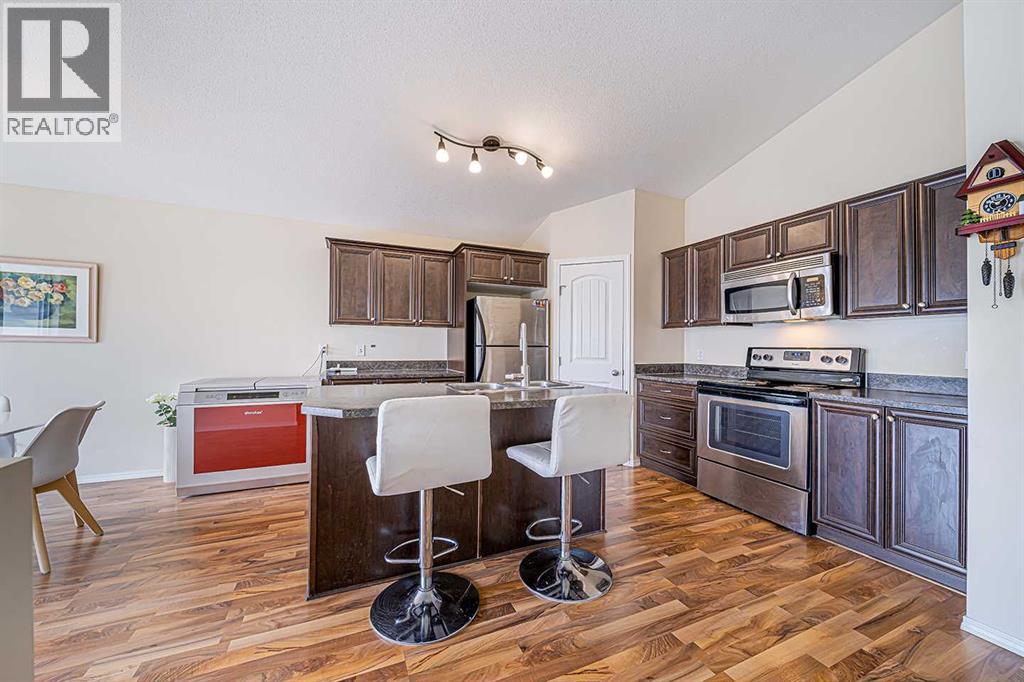 Photo 6 of 202 31 Panatella Landing Nw, Calgary AB