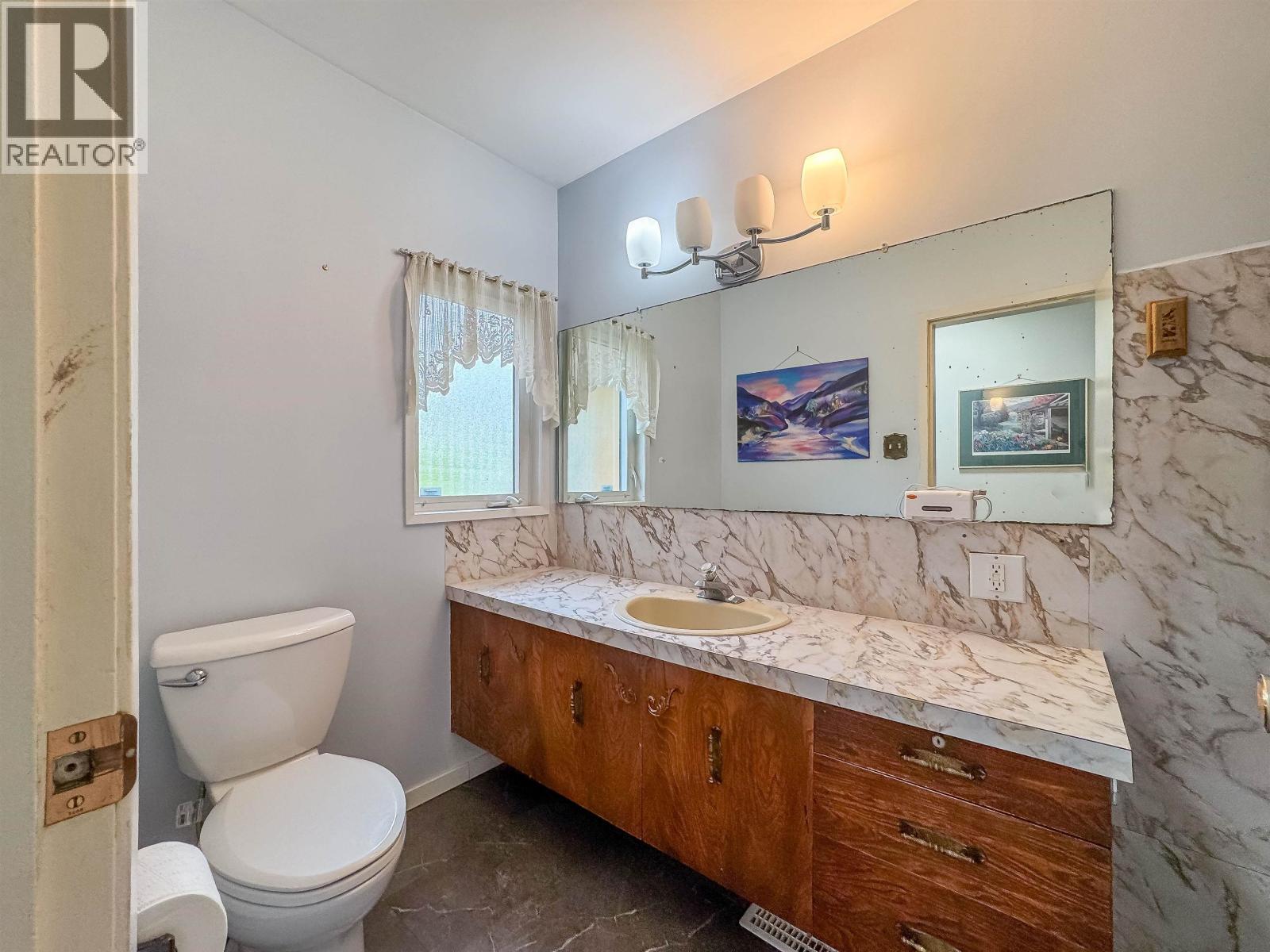 4365 LAKE KATHLYN Road, Smithers