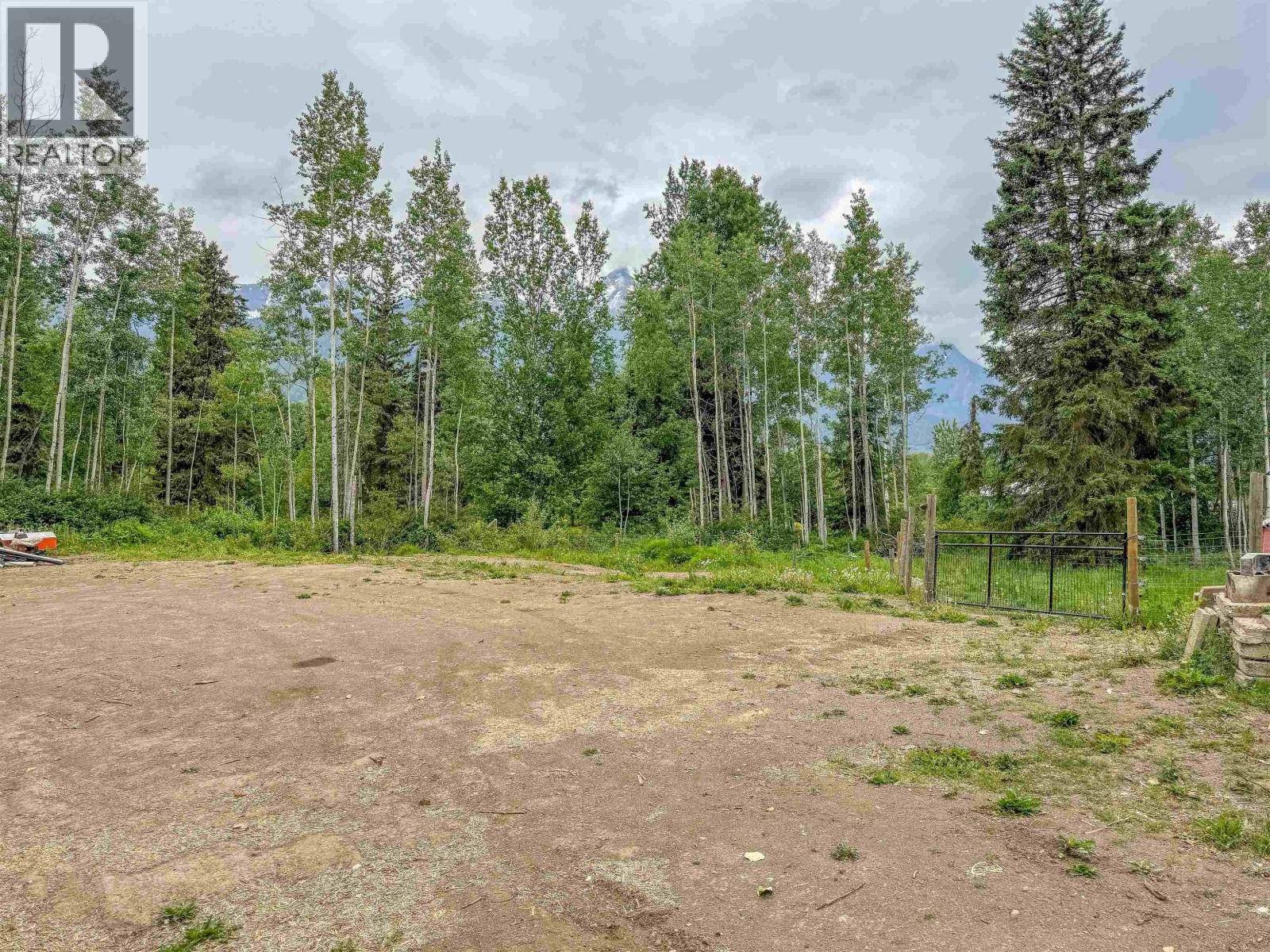 4365 LAKE KATHLYN Road, Smithers