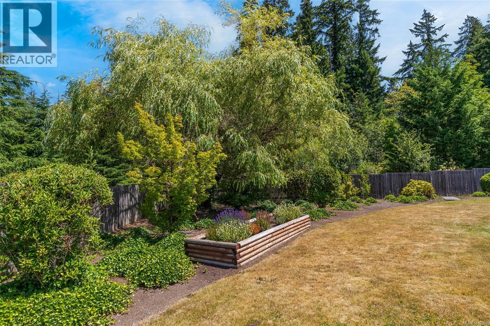 3535 Huff Dr, Port Alberni