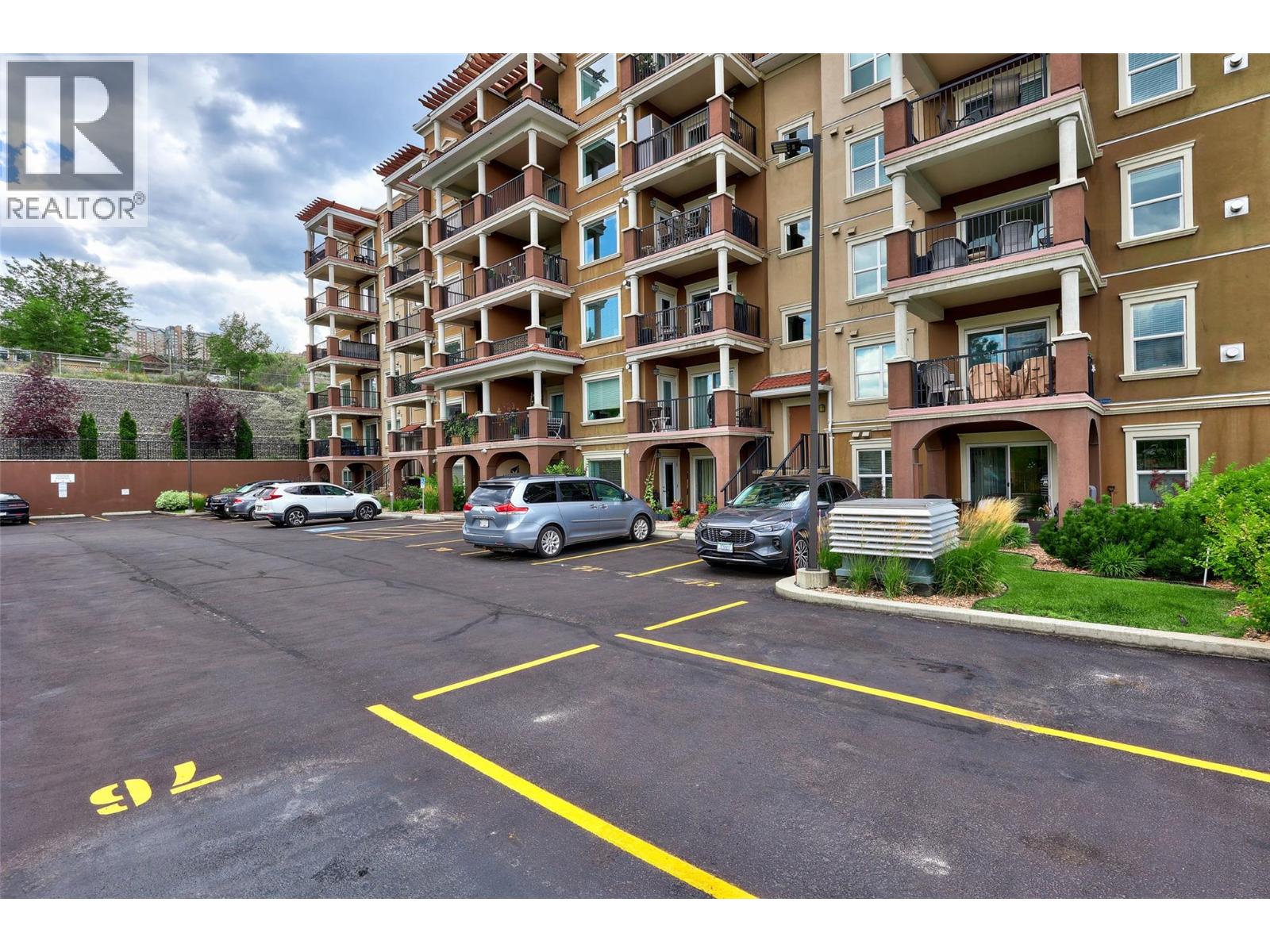 Photo 13 of 975 Victoria W Street Unit 208, Kamloops BC