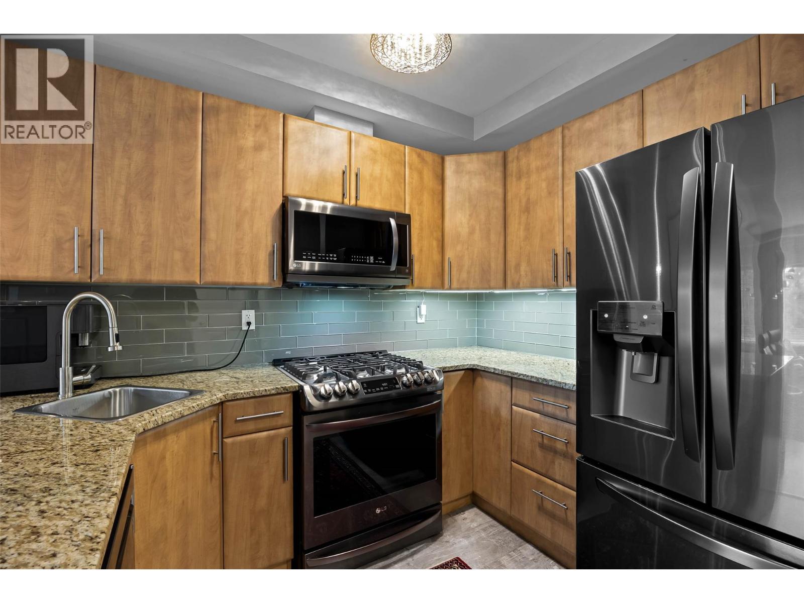 Photo 21 of 975 Victoria W Street Unit 208, Kamloops BC