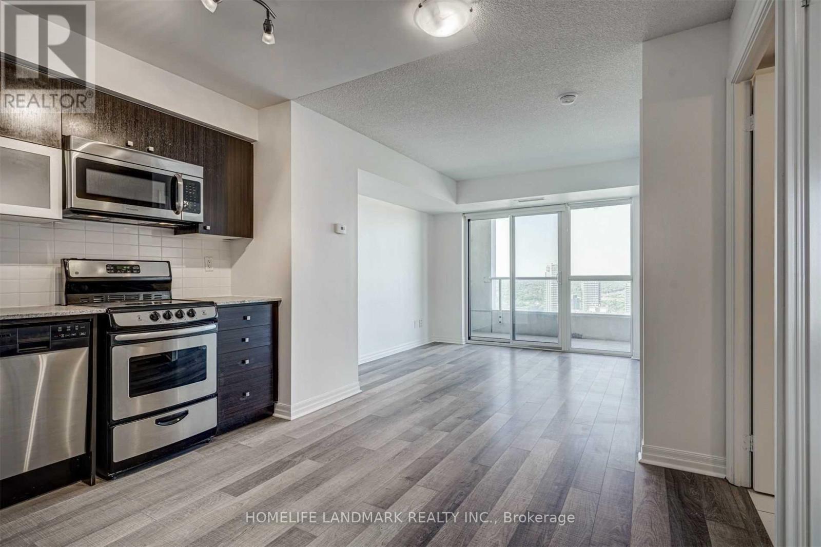 Photo 9 of 3012 275 Yorkland Road, Toronto ON