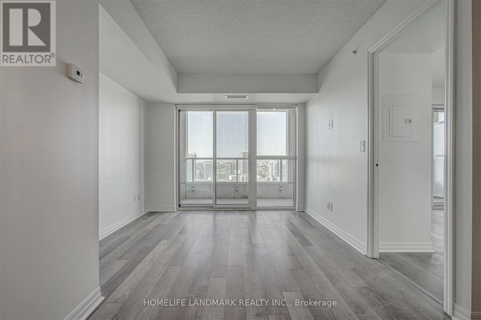 Photo 4 of 3012 275 Yorkland Road, Toronto ON
