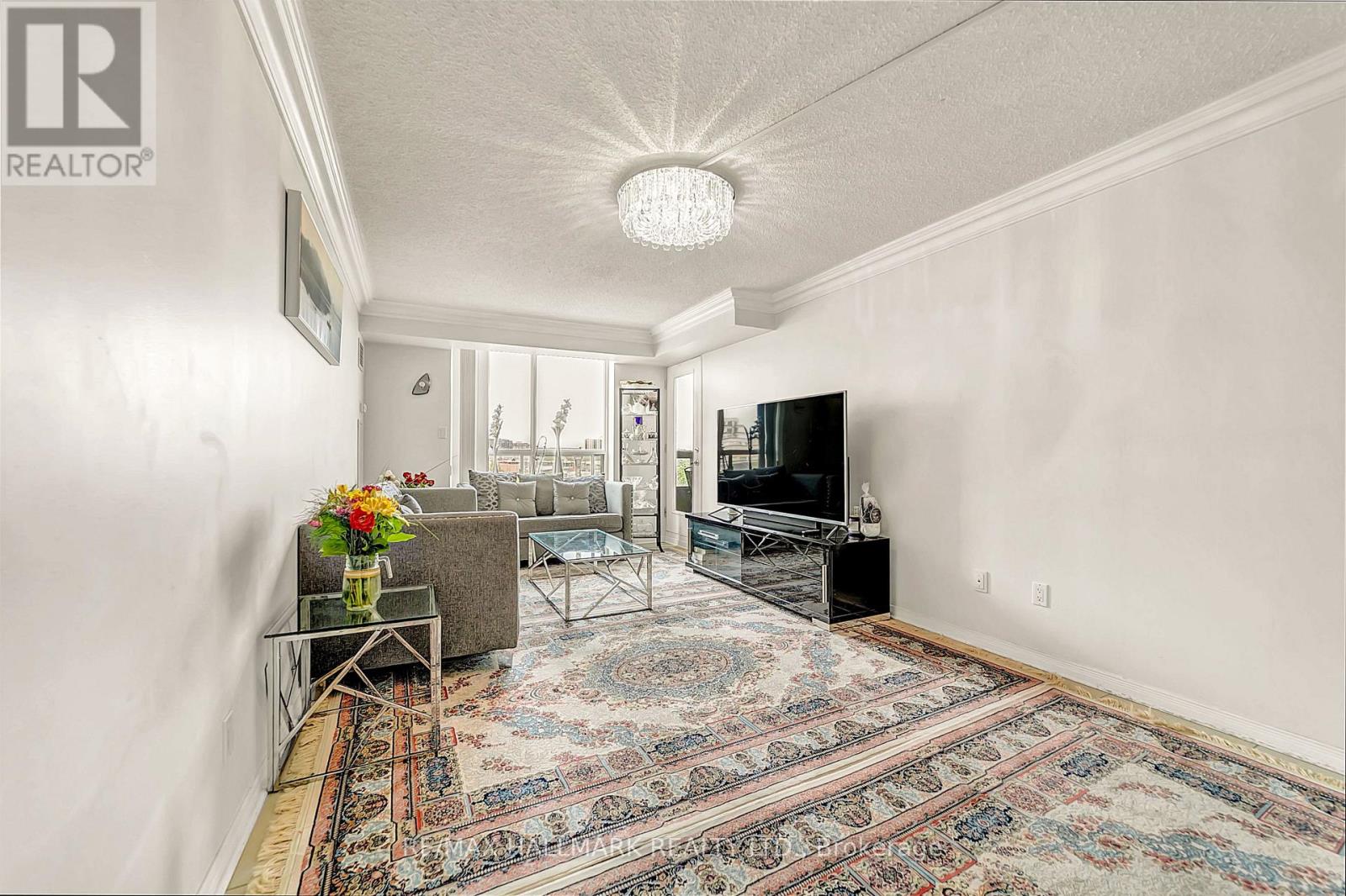 Photo 16 of 615 29 Northern Hts Drive N, Richmond Hill ON