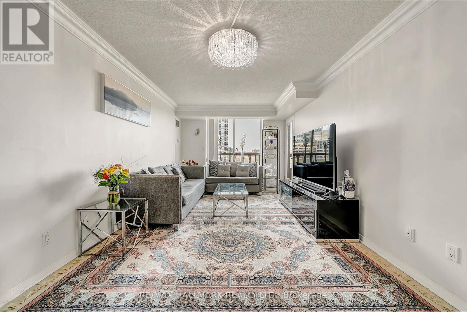 Photo 17 of 615 29 Northern Hts Drive N, Richmond Hill ON