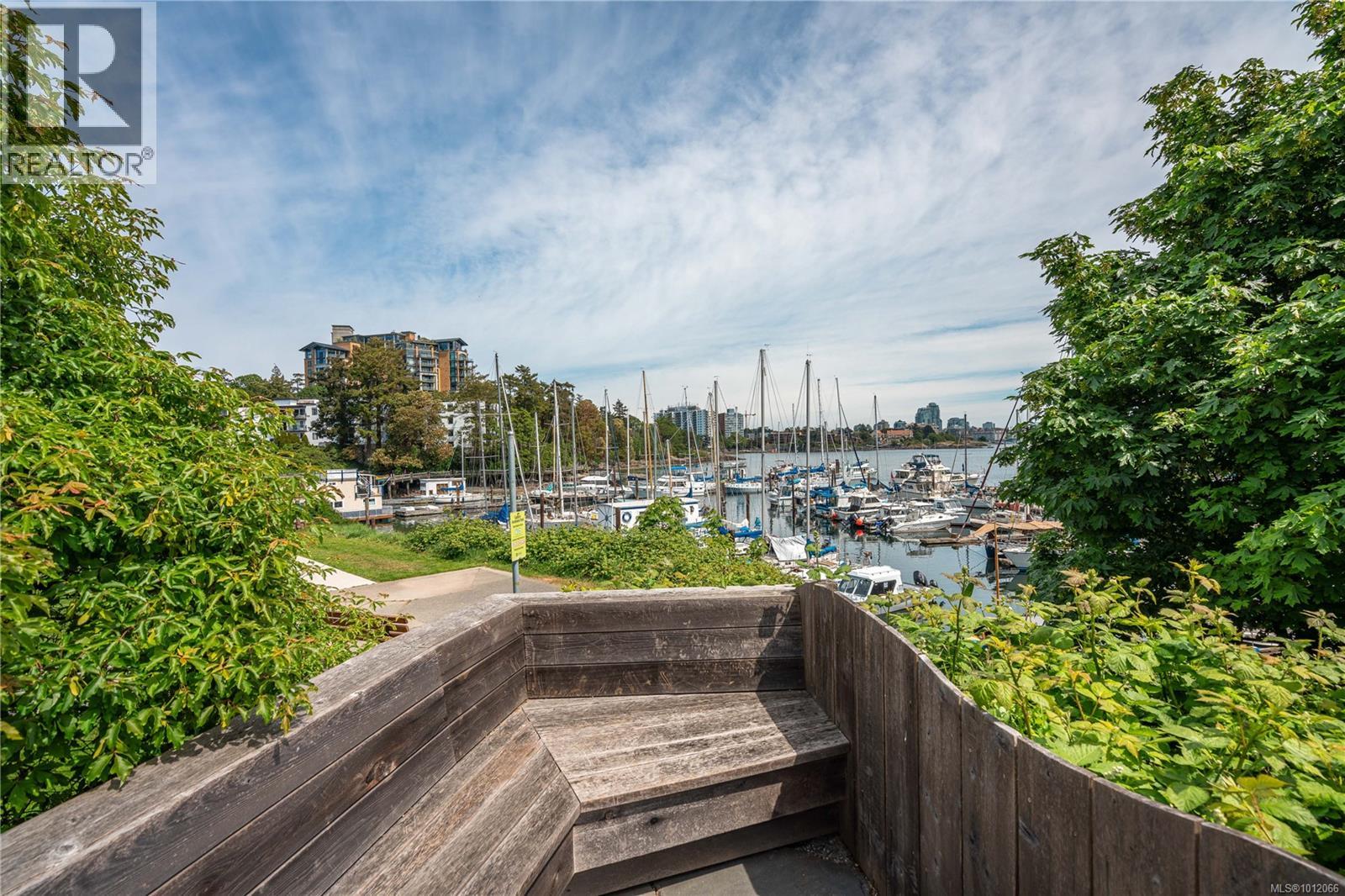 Photo 65 of 485 Head St, Esquimalt BC