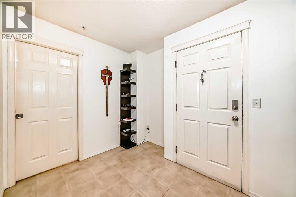Photo 37 of 4212 70 Panamount Drive Nw, Calgary AB