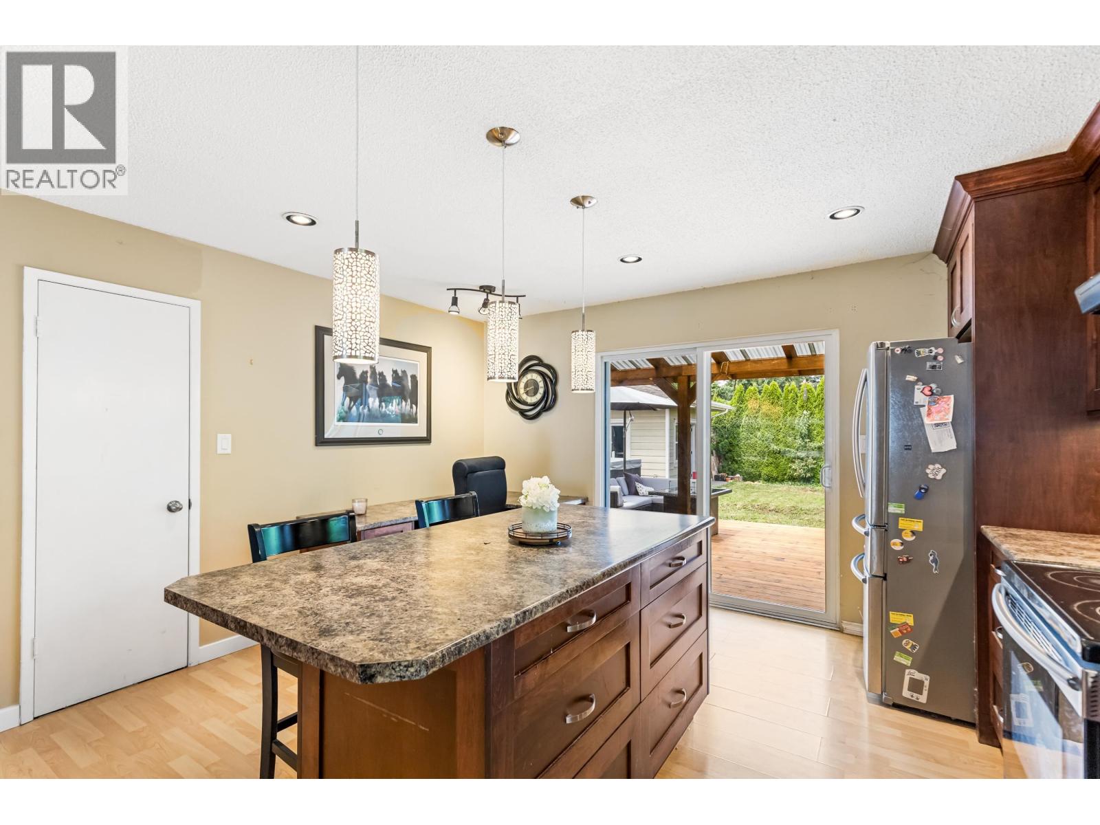 Photo 15 of 21665 Howison Avenue, Maple Ridge BC