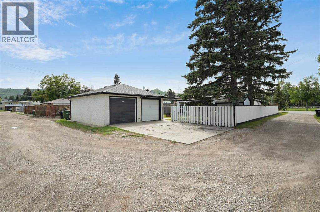 Single Family House Bungalow for Sale in   Street NW Bowness Calgary 