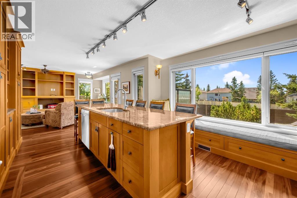 Single Family House Bi-level for Sale in  Citadel Hills Circle NW Citadel Calgary 