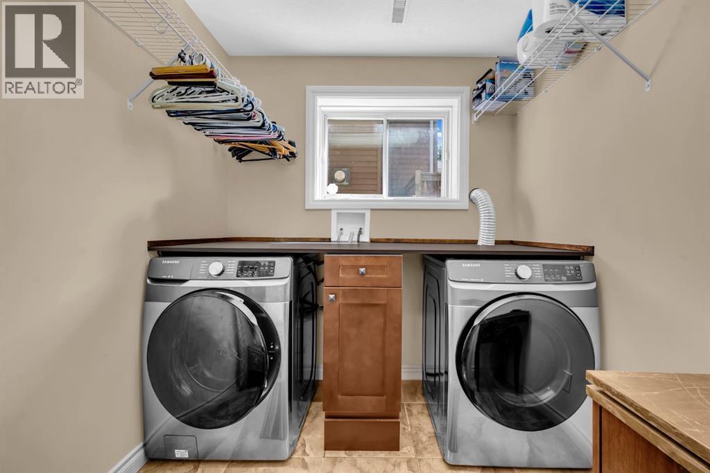 Single Family House Bi-level for Sale in  Citadel Hills Circle NW Citadel Calgary 