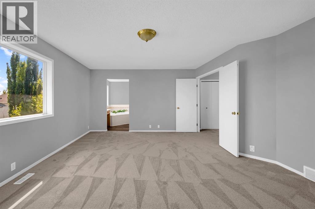 Photo 37 of 518 Bridlecreek Green Sw, Calgary AB