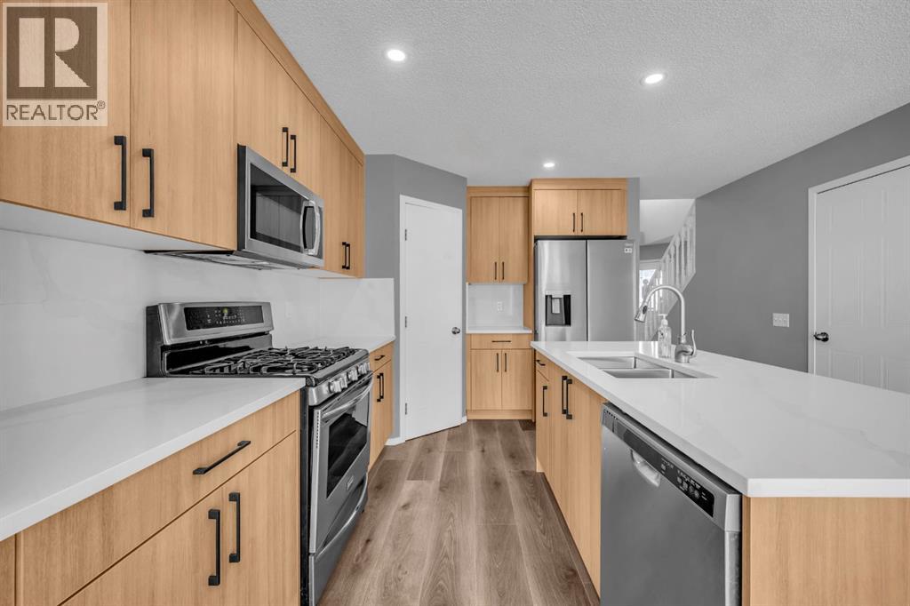 Photo 16 of 518 Bridlecreek Green Sw, Calgary AB
