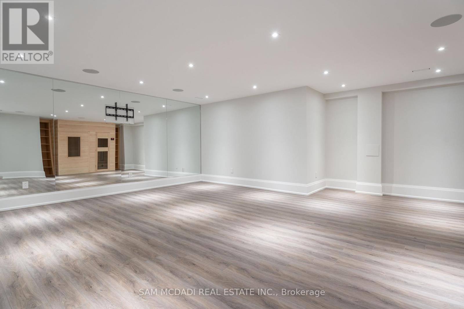 Photo 39 of 540 Bob O Link Road, Mississauga ON