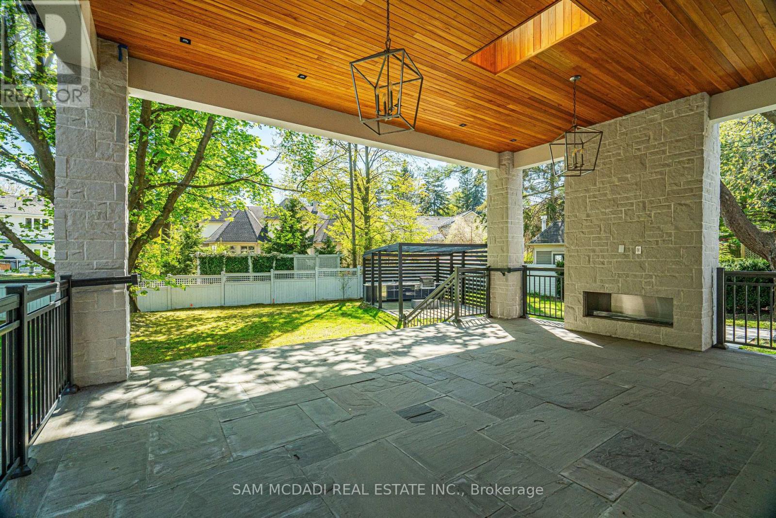 Photo 47 of 540 Bob O Link Road, Mississauga ON