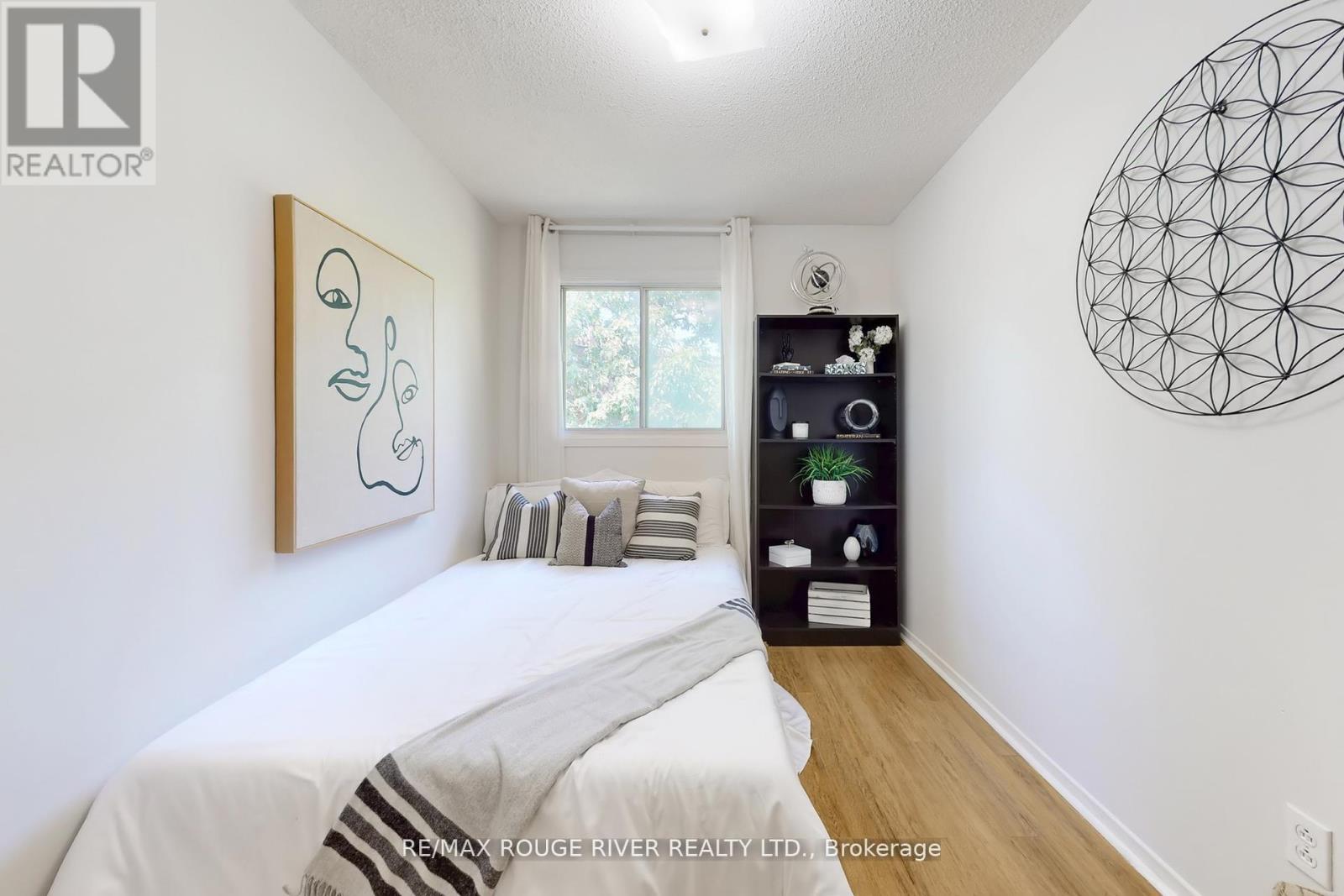 Photo 24 of 24 34 Dundalk Drive, Toronto ON