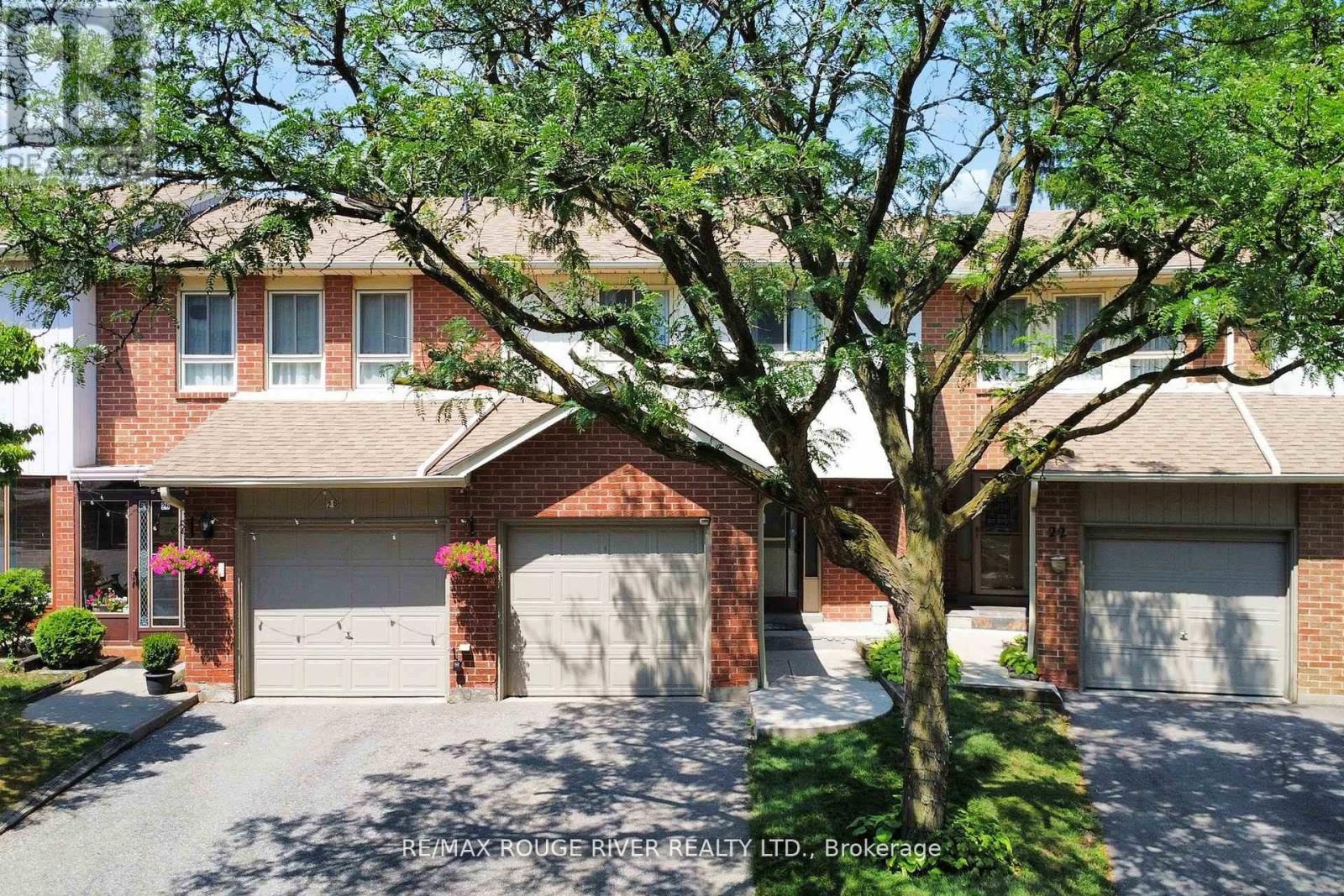 Photo 34 of 24 34 Dundalk Drive, Toronto ON