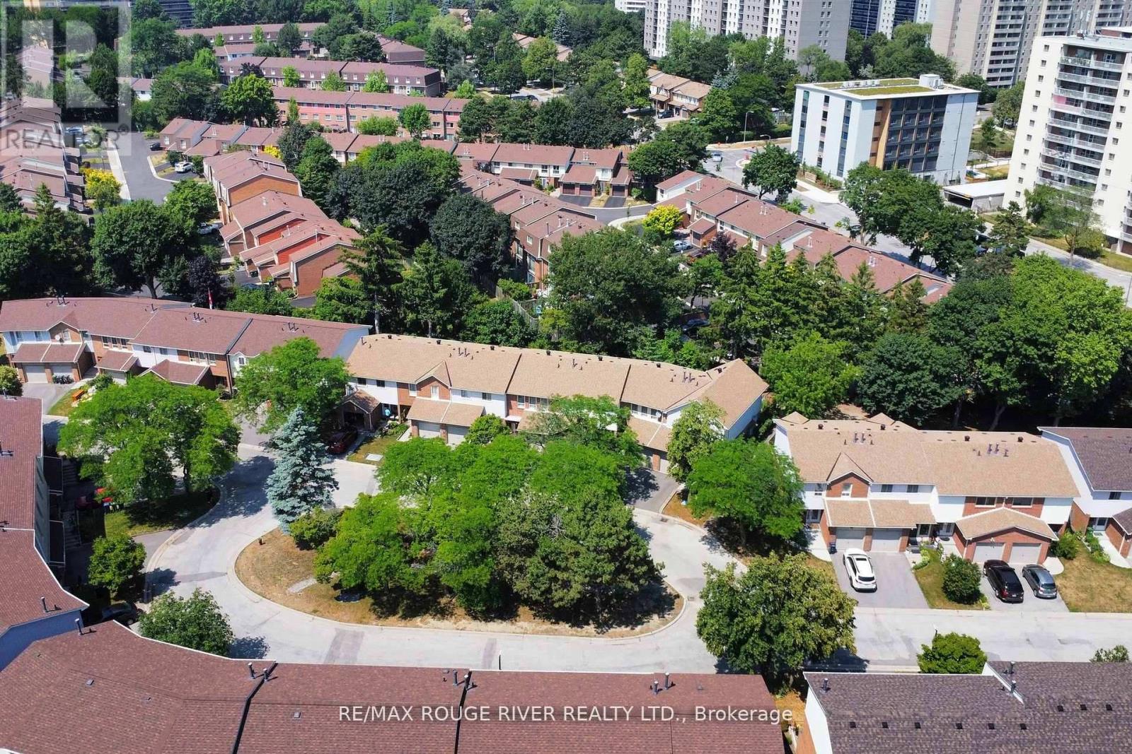 Photo 40 of 24 34 Dundalk Drive, Toronto ON
