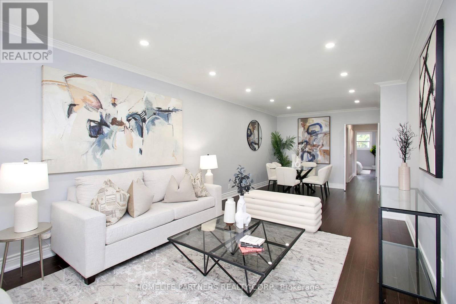 Photo 9 of 50 Hasbrooke Drive, Toronto ON